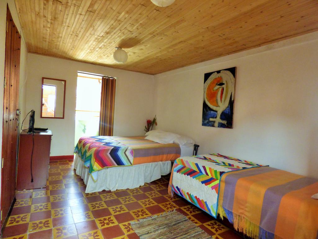 Hotel Kantarrana Urbana Jardin Quarto foto
